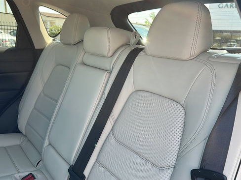 New 2025 MAZDA CX-5 AWD 2.5 S w/ Preferred Package image 16