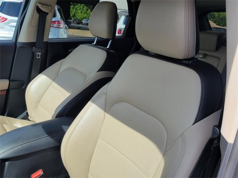 Used 2020 Ford Escape SEL image 22