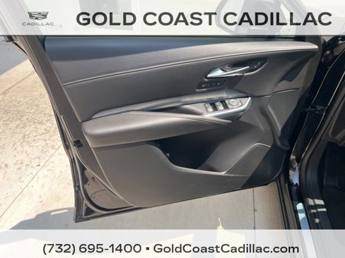 Used 2019 Cadillac XT4 Premium Luxury w/ Cold Weather Package image 16