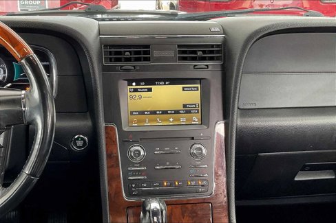 Used 2016 Lincoln Navigator L Select image 7