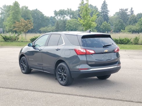 Used 2019 Chevrolet Equinox LT w/ Driver Convenience Package image 36