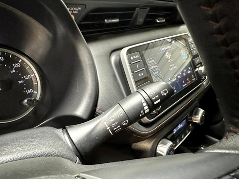 Used 2020 Nissan Kicks SR w/ Exterior Package image 34
