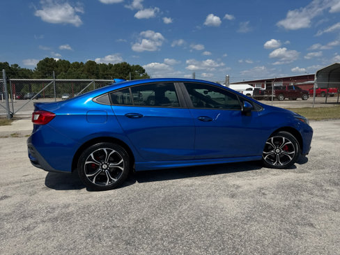Used 2019 Chevrolet Cruze LT w/ Convenience Package image 8