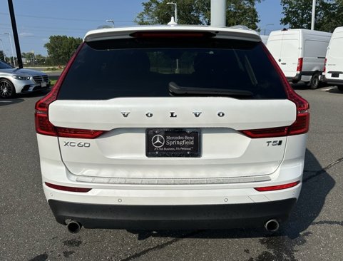 Used 2021 Volvo XC60 T5 Momentum w/ Advanced Package image 6