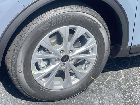 New 2025 Ford Escape Active image 7