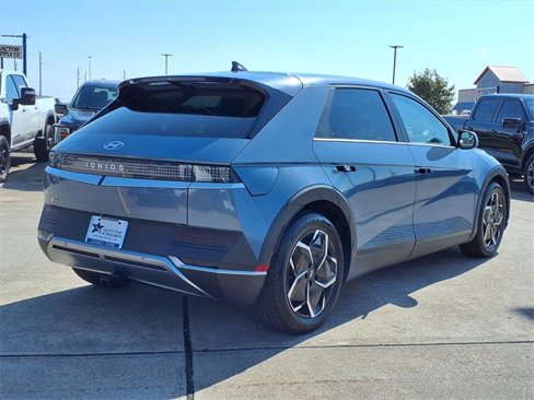 Used 2022 Hyundai Ioniq 5 SEL w/ Cargo Package image 2