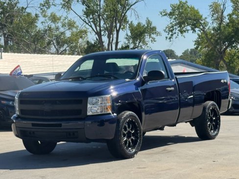 Used 2010 Chevrolet Silverado 1500 W/T image 1