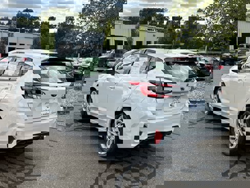 New 2025 Subaru Impreza 2.0i image 2