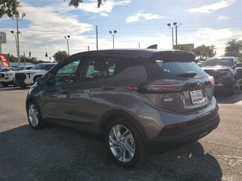 Used 2022 Chevrolet Bolt LT image 6