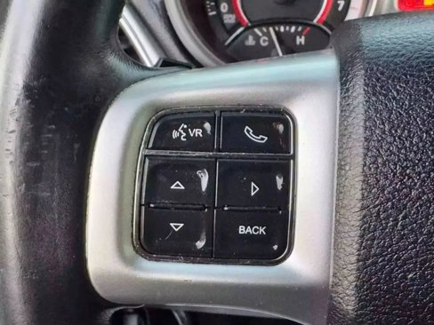 Used 2017 Dodge Journey SE w/ Flexible Seating Group image 22