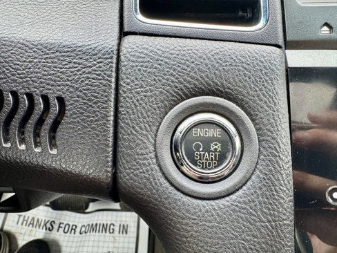 Used 2013 Ford Taurus Limited image 24
