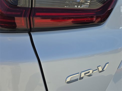 Used 2020 Honda CR-V Touring image 38