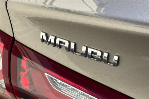 Used 2022 Chevrolet Malibu LT image 48