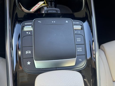 Used 2021 Mercedes-Benz GLA 250 image 19