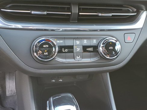 New 2026 Buick Envista Preferred image 15