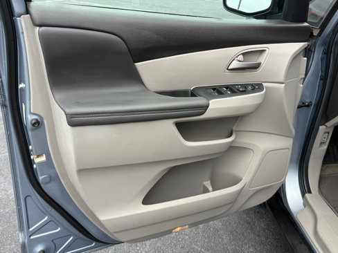 Used 2012 Honda Odyssey EX-L image 8