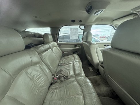 Used 2002 Chevrolet Tahoe LT image 7