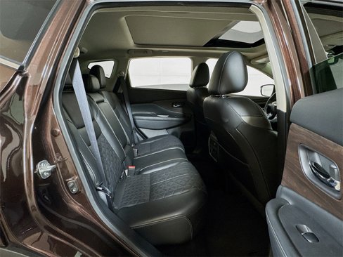 Used 2019 Nissan Murano Platinum image 27