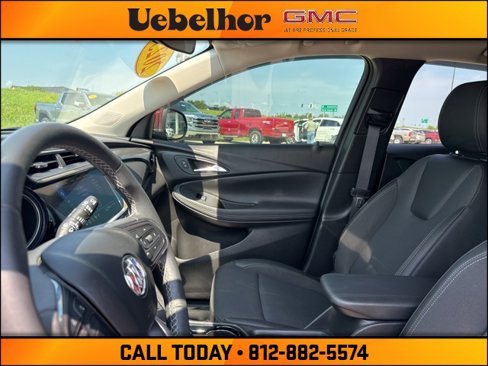 Used 2023 Buick Encore GX Select w/ Sport Touring Package image 21