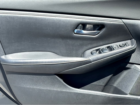 Used 2020 Nissan Sentra SV image 14