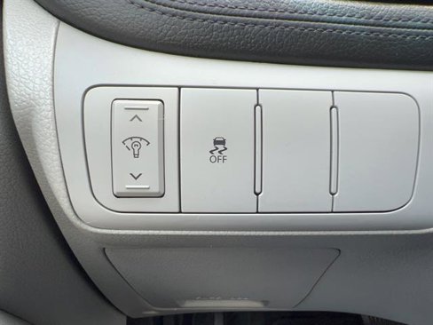 Used 2011 Kia Optima EX image 24