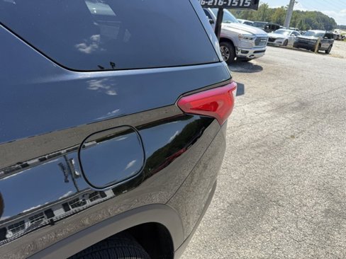 Used 2019 Chevrolet Traverse LT image 17
