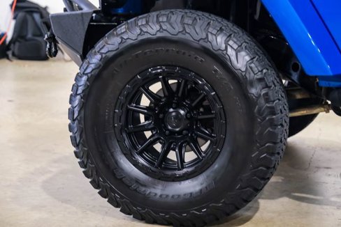Used 2016 Jeep Wrangler Unlimited Sahara image 22