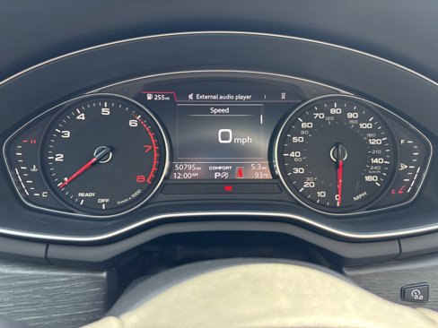 Used 2019 Audi A4 2.0T Premium image 23