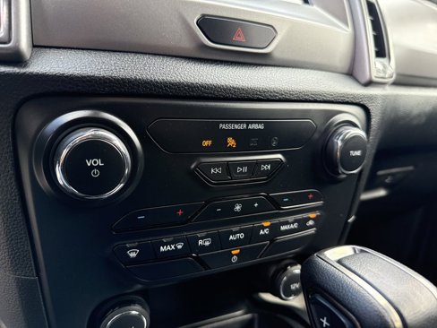 Used 2019 Ford Ranger XLT w/ Black Appearance Package image 22