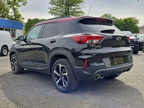 Used 2021 Chevrolet TrailBlazer RS w/ Sun and Liftgate Package image 5