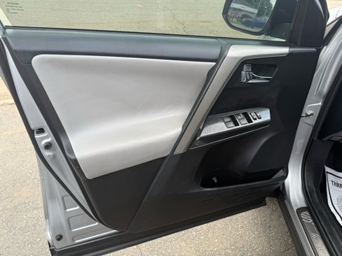 Used 2018 Toyota RAV4 Adventure w/ Cold Weather Package image 15