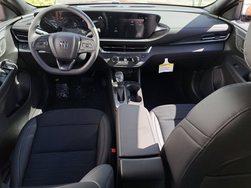 New 2025 Buick Envista Preferred image 15