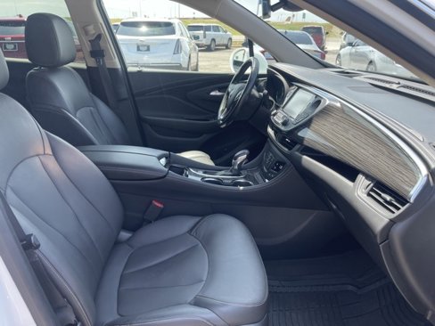 Used 2017 Buick Envision Premium w/ Driver Confidence Package image 15
