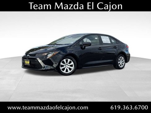 Used 2024 Toyota Corolla LE image 1