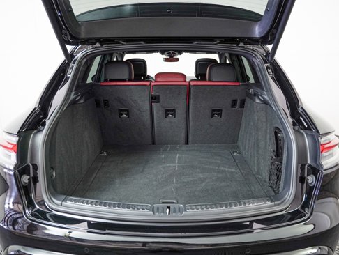 Certified 2024 Porsche Macan image 26