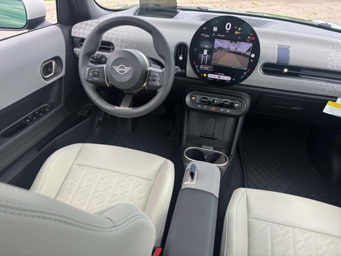 New 2025 MINI Cooper 4-Door Hardtop image 31