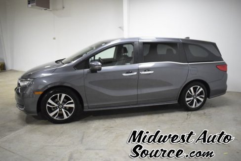 Used 2021 Honda Odyssey Touring image 2