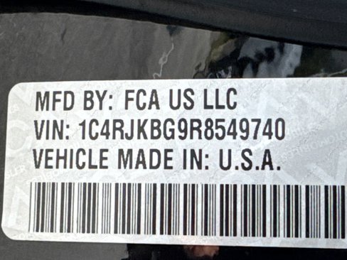 Used 2024 Jeep Grand Cherokee L Limited w/ Luxury Tech Group II image 33