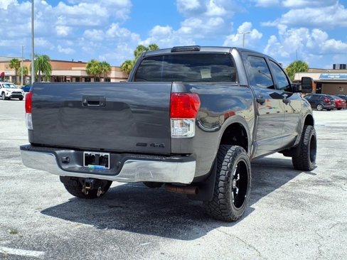 Used 2013 Toyota Tundra 4x4 CrewMax image 7