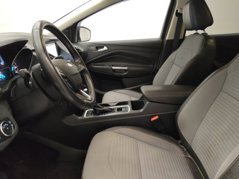 Used 2017 Ford Escape Titanium image 17