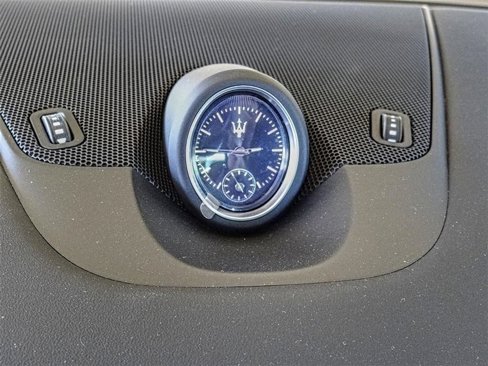 New 2023 Maserati Levante Modena image 14