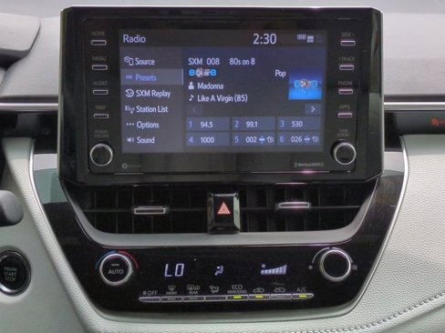 Used 2021 Toyota Corolla SE image 18
