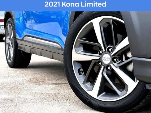 Used 2021 Hyundai Kona Limited w/ Cargo Package image 2