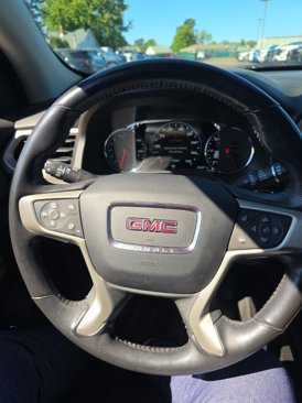 Used 2019 GMC Acadia Denali image 11