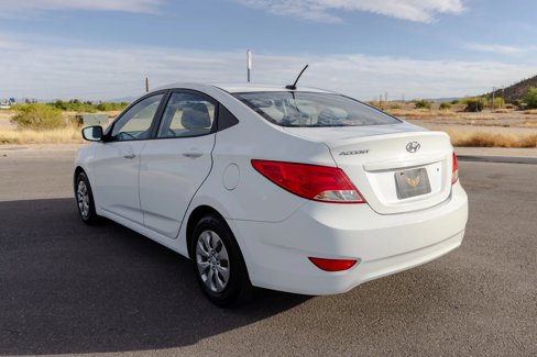 Used 2016 Hyundai Accent SE image 3