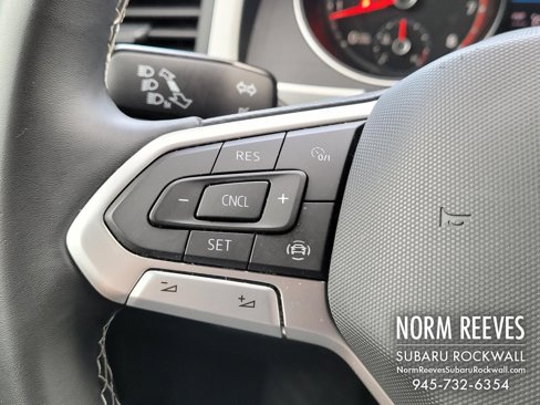 Used 2021 Volkswagen Atlas Cross Sport SE image 9