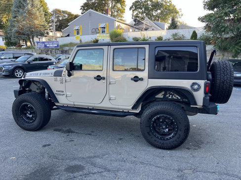 Used 2016 Jeep Wrangler Unlimited Sport w/ Quick Order Package 24S image 10