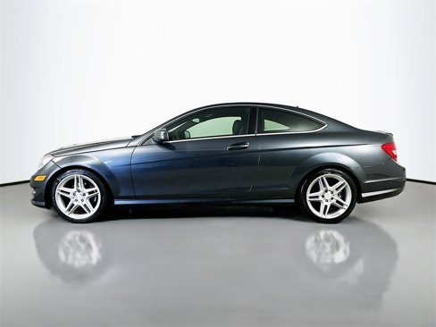 Used 2013 Mercedes-Benz C 250 Coupe image 4