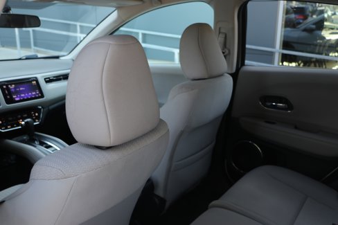 Used 2018 Honda HR-V EX image 34