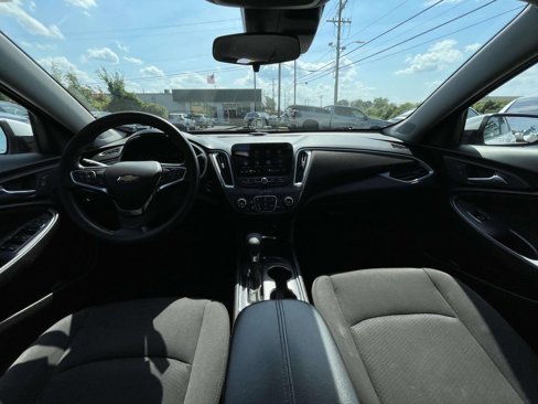 Used 2023 Chevrolet Malibu LT image 25